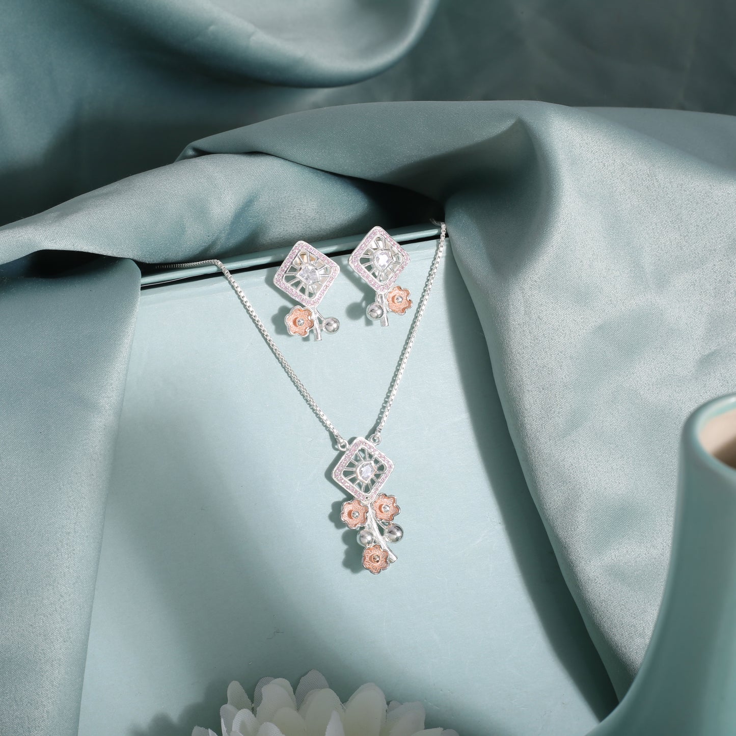 24 #Sitara Necklace Style
