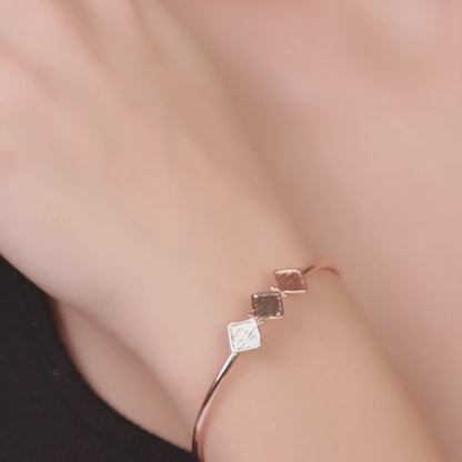 Evara Edge Bracelet